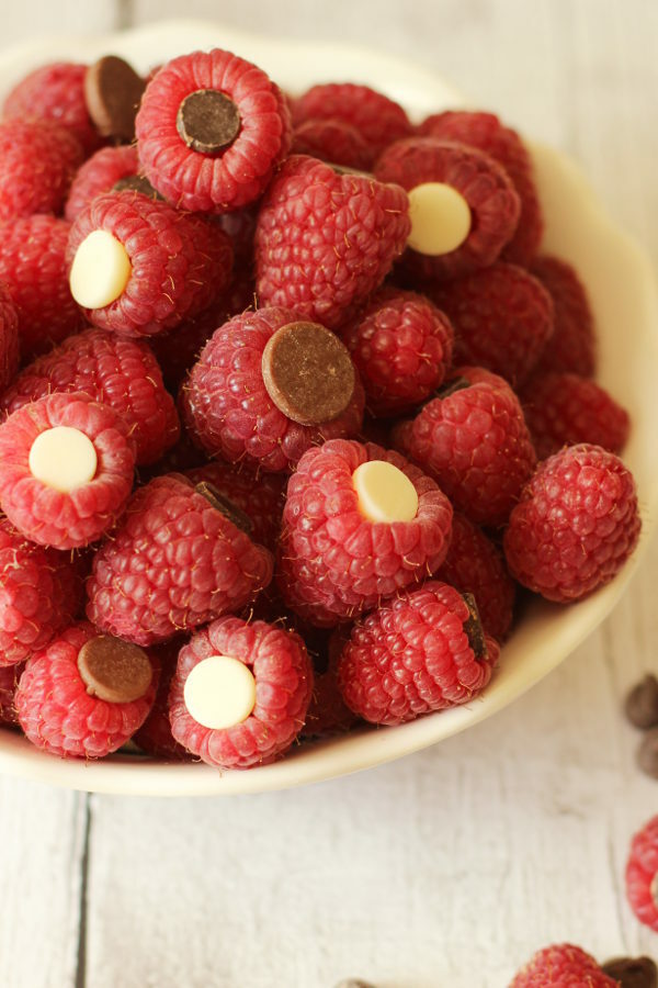 Triple Chocolate Filled Raspberries - Mirlandra's Kitchen