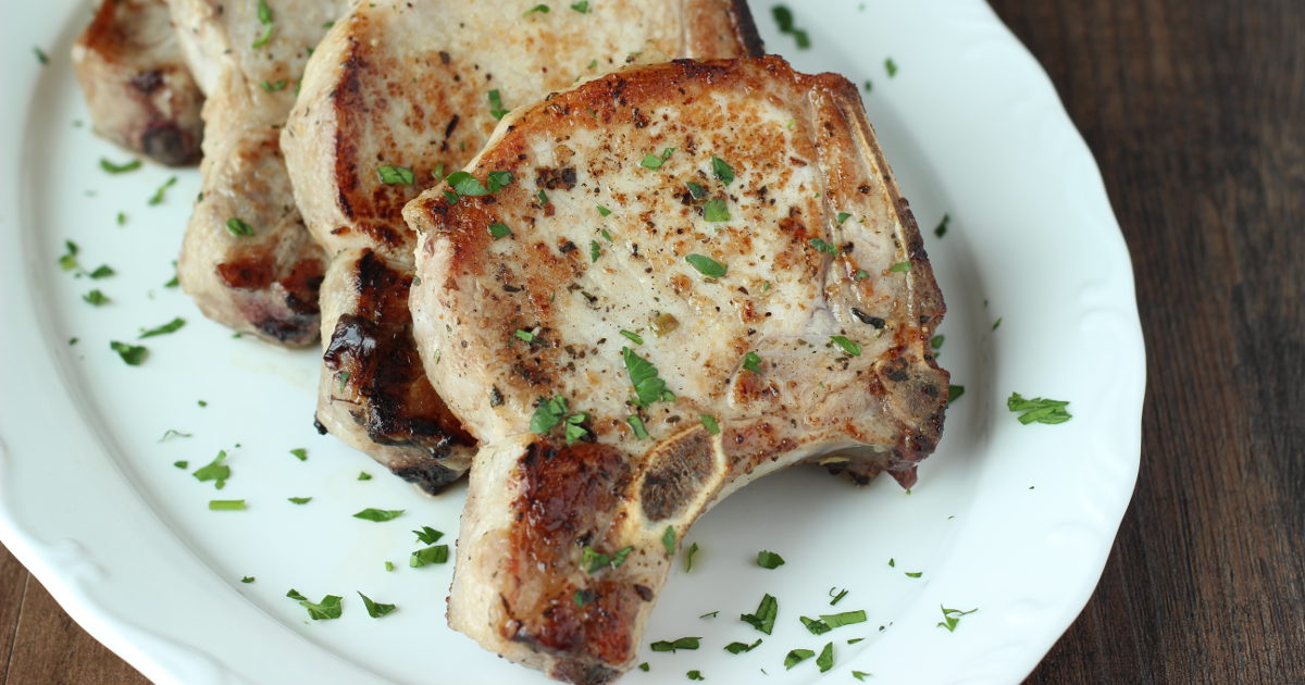 Perfect Pork Chops Every Time - Mirlandra's Kitchen