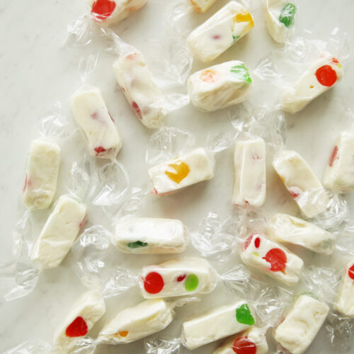 JELLY CANDY TOYS 白 サロペット Jelly Nougat Candy - A Retro 10-Minute Christmas Favorite
