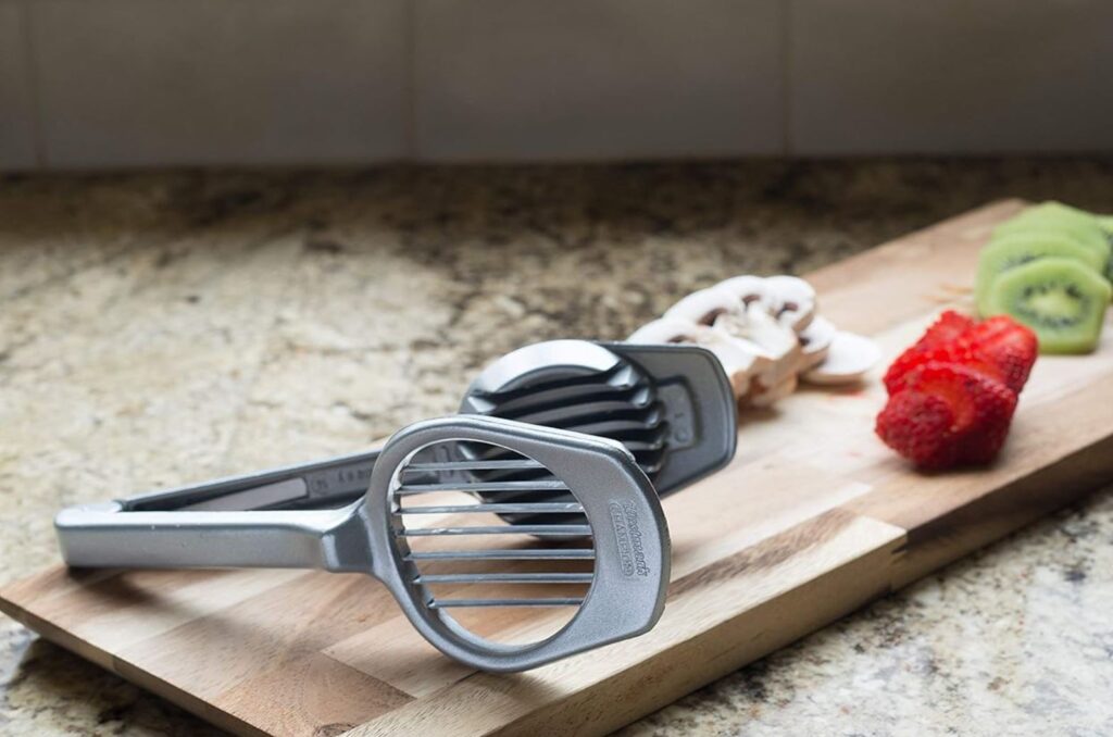 multipurpose slicer from Westmark for mushrooms, strawberries, kiwi and more